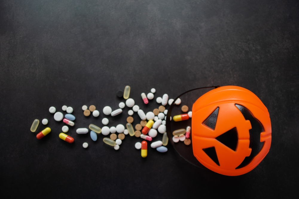 There is no need to seek out ghosts, goblins, and ghouls for a fright this Halloween. Just look at the devilish 340B drug discount program.